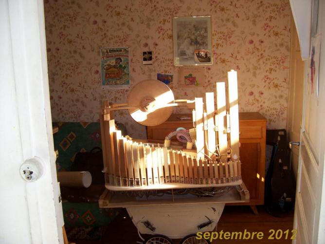 Premier montage de l'orgue